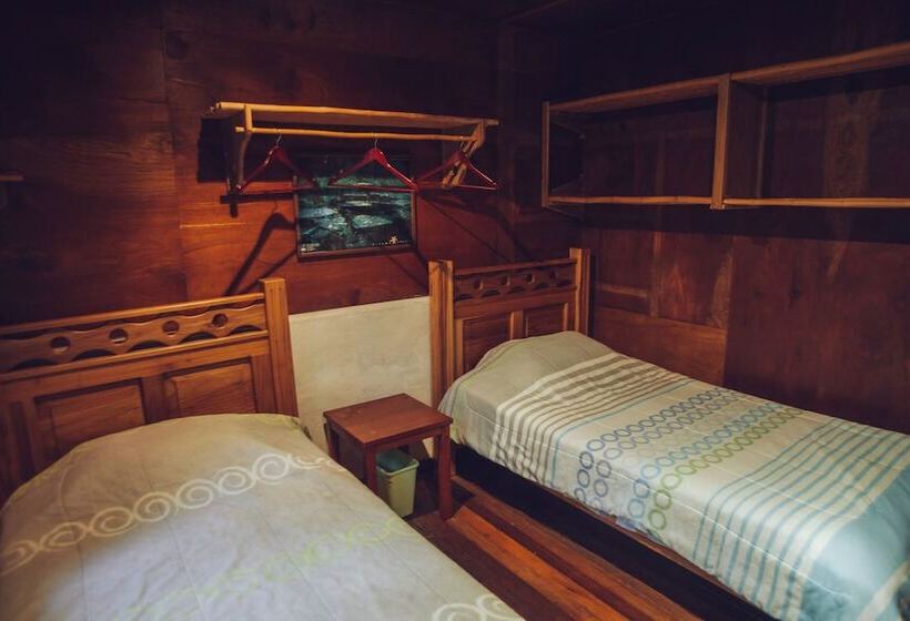 Spanish By The River Turrialba Hostel