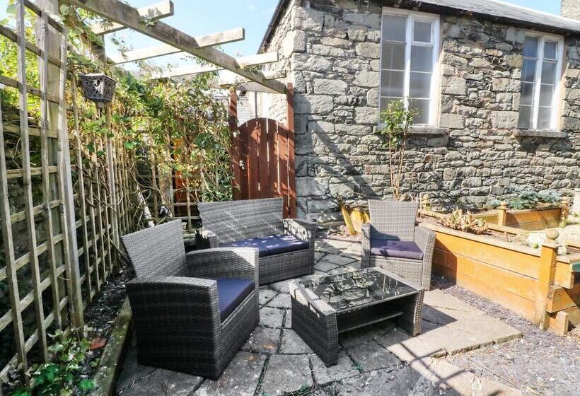 The Old School House