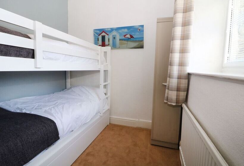 The Old School House