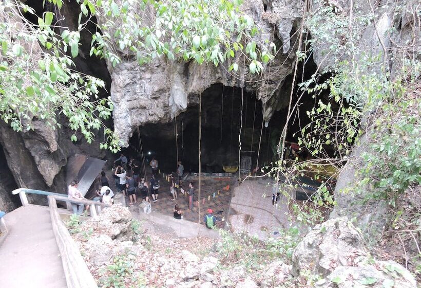 The Place Hostel & Rooftop Bar