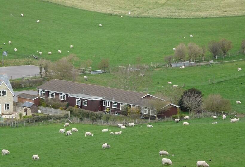 Yha Lulworth Cove   Hostel