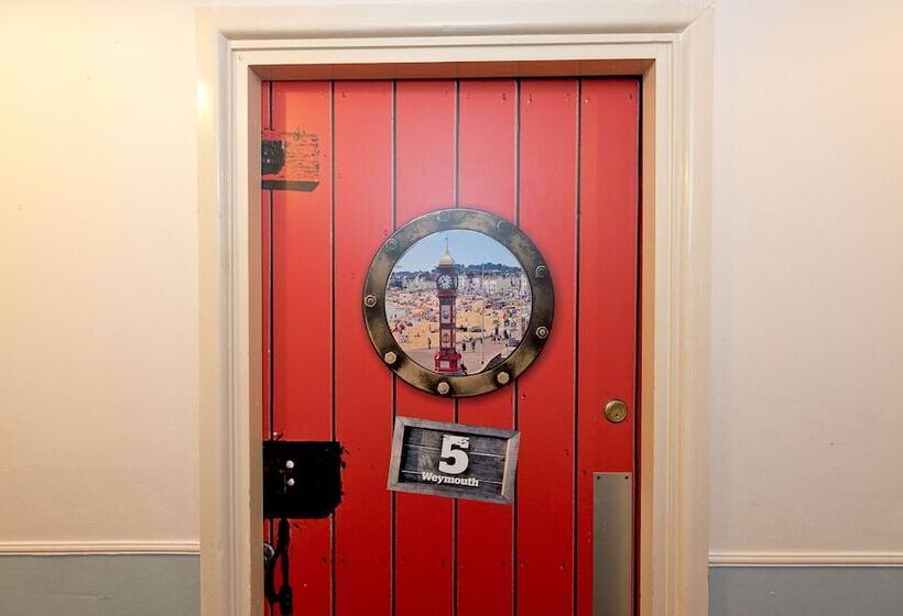 Yha Lulworth Cove   Hostel