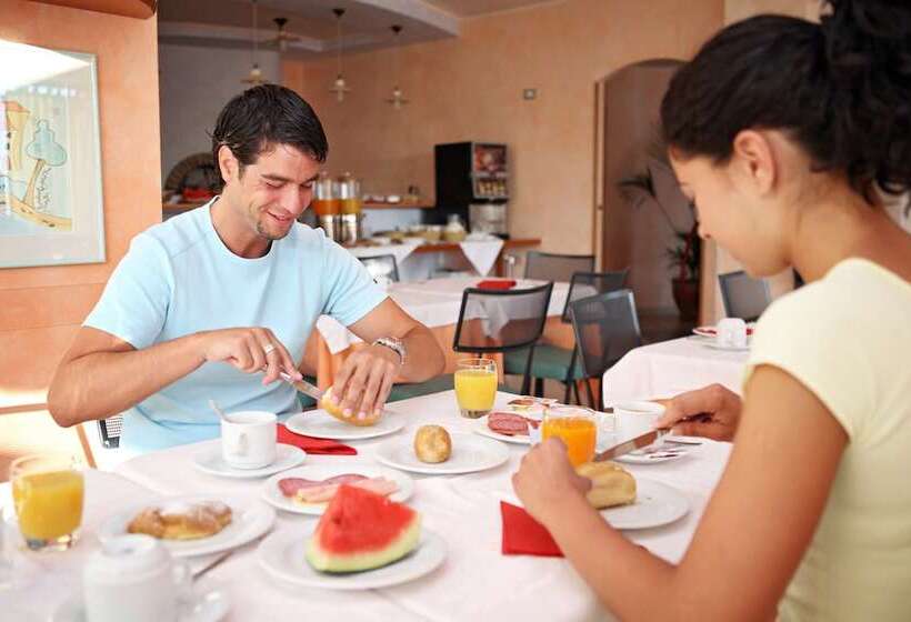 Abbazia Club Hotel Marotta