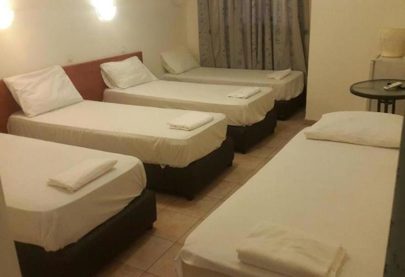 فندق Aviv Hostel