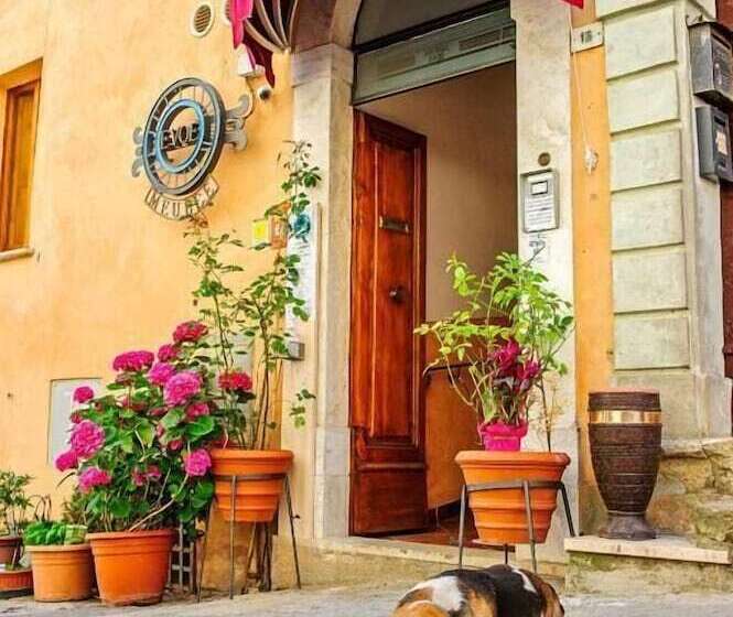 ベッドアンドブレックファースト Meublè Evoè