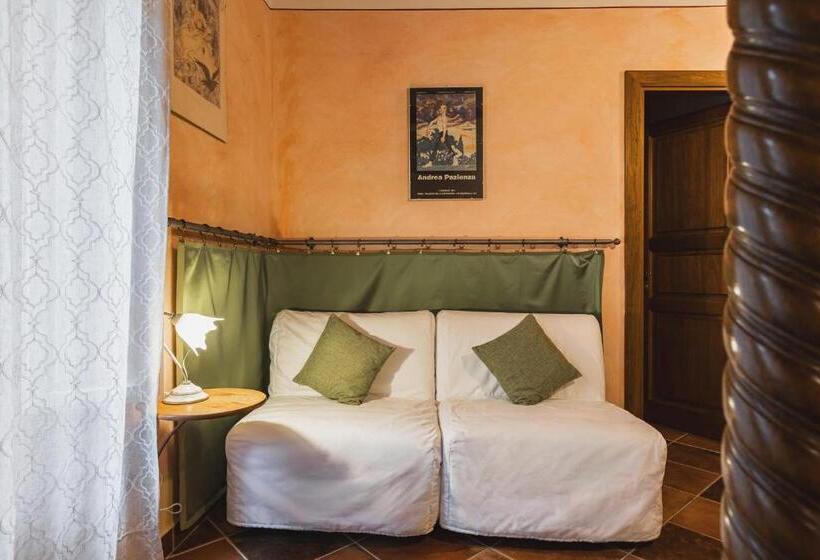 ベッドアンドブレックファースト Meublè Evoè