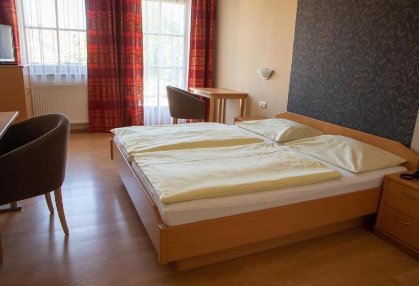 Bed and Breakfast Gasthaus Pension Moosbräu