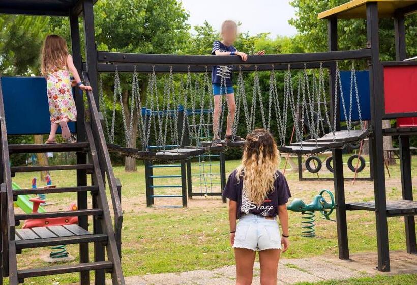 Centro Vacanze Cavallino Opera Nascimbeni