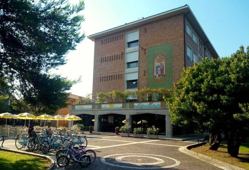 Centro Vacanze Cavallino Opera Nascimbeni