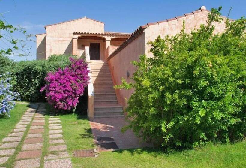 Centro Vacanze Isuledda