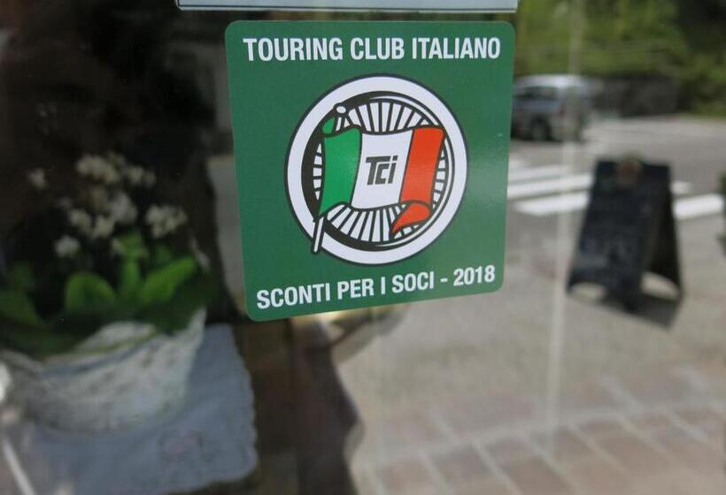 Digonera Historic Hotel B&b