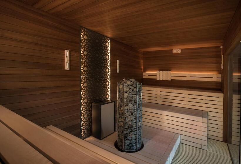 Gartenhotel Völser Hof   Adults Only