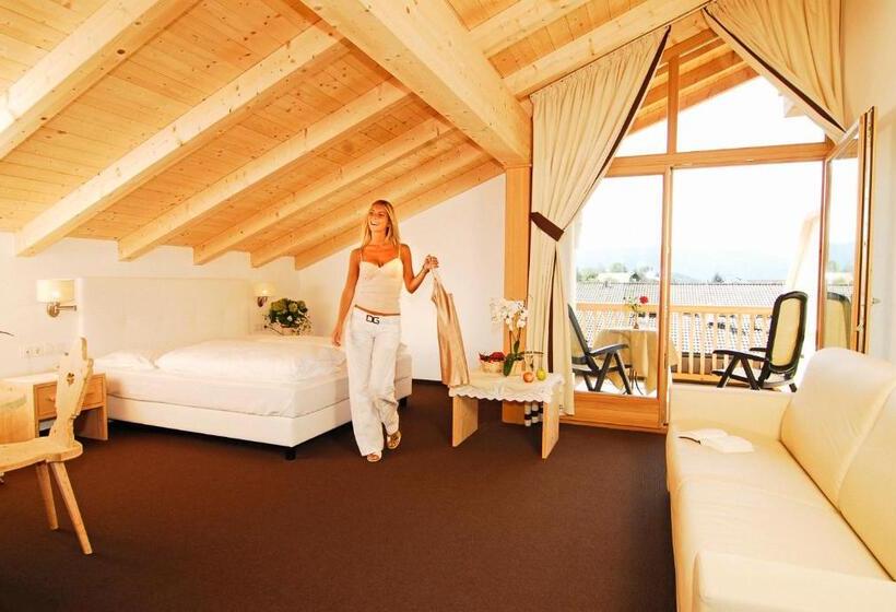 Gartenhotel Völser Hof   Adults Only