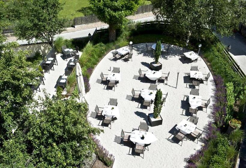 Gartenhotel Völser Hof   Adults Only