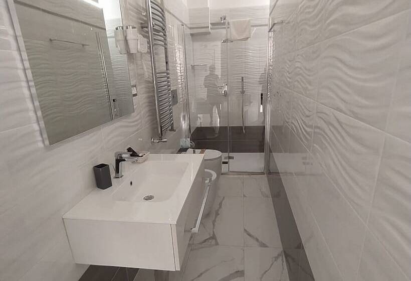 בית מלון כפרי Paradise