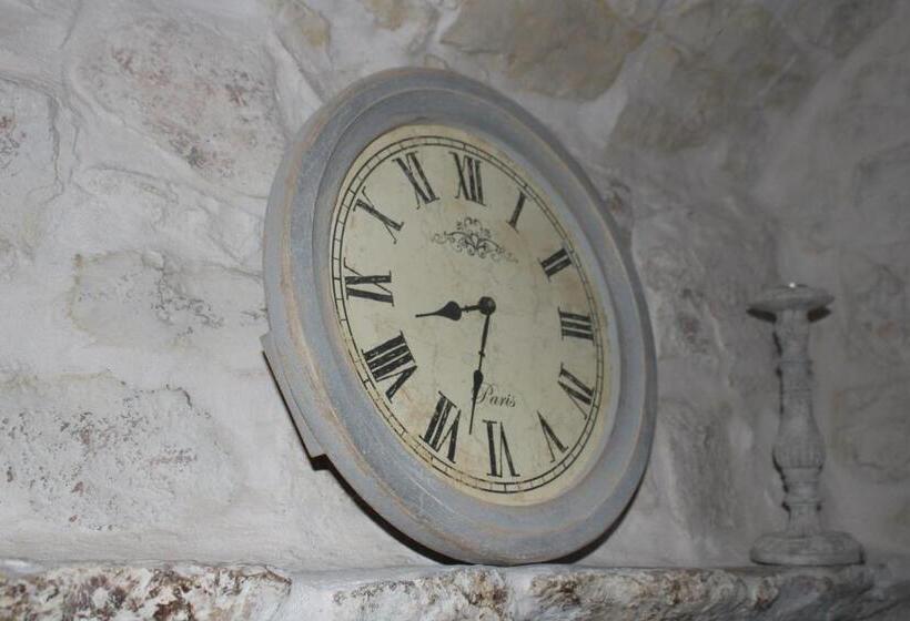 호텔 Albergo Diffuso Dimora Rossi B&b