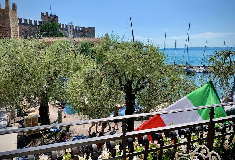 فندق Albergo Gardesana