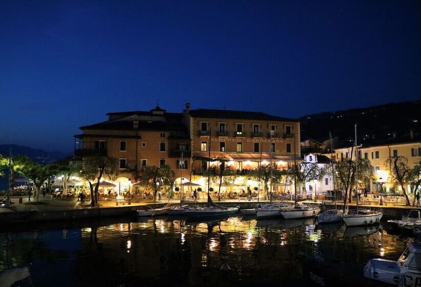 فندق Albergo Gardesana