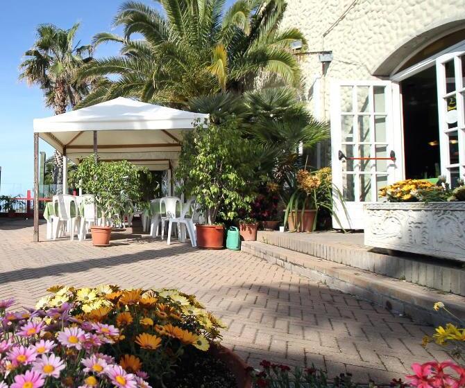 酒店 Albergo Ristorante Lucciola