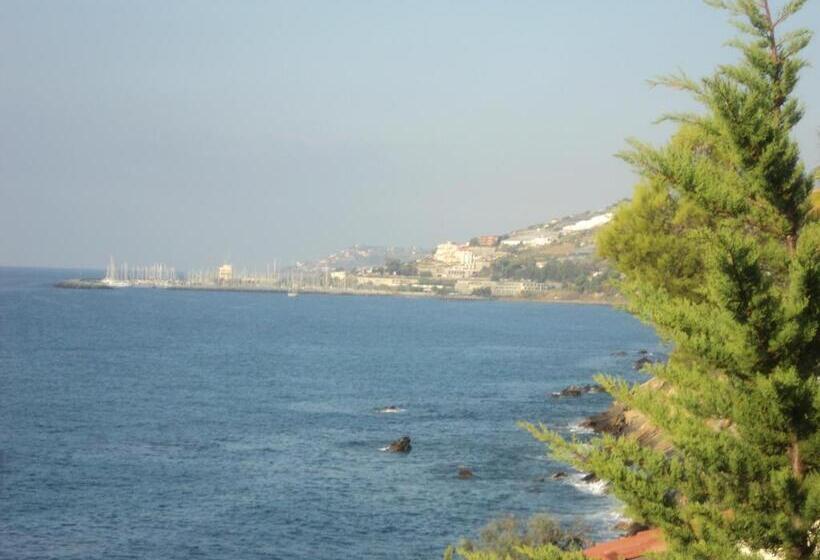 酒店 Albergo Ristorante Lucciola