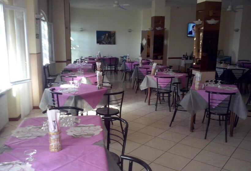 酒店 Albergo Ristorante Lucciola