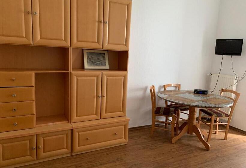 בית מלון כפרי Am Freihafen