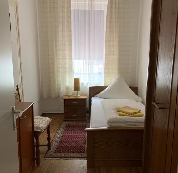 בית מלון כפרי Am Freihafen