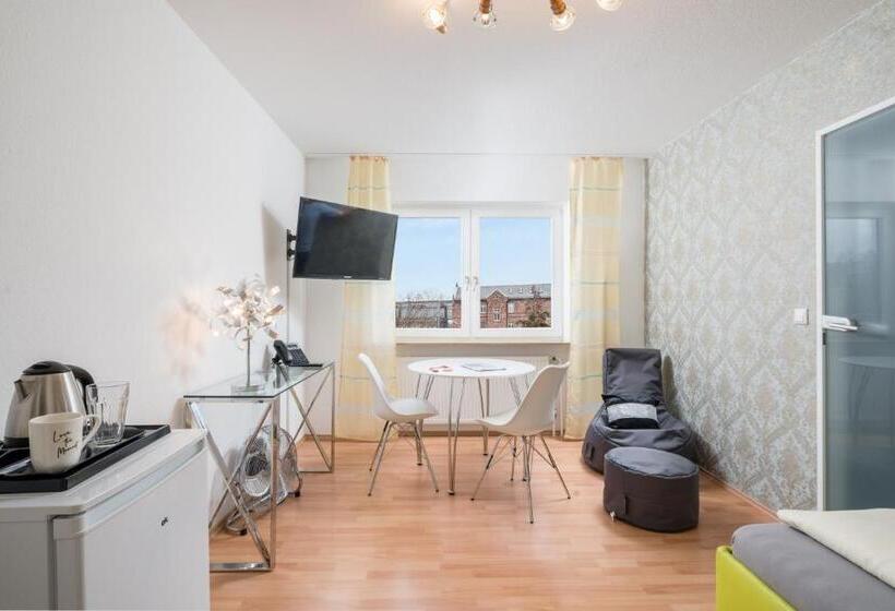 هتل Am Gottesauer Schloss