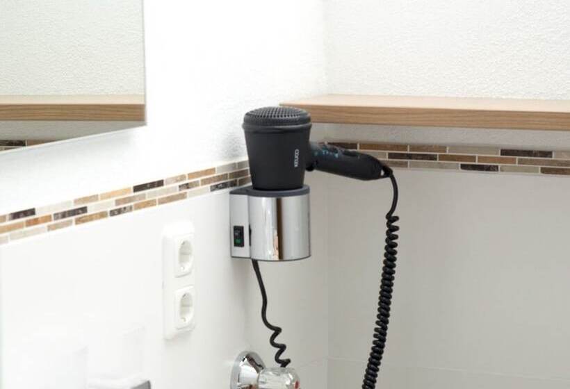 Отель Apart Pension Vita Stafnensis