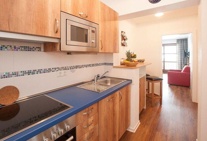 Отель Apart Pension Vita Stafnensis