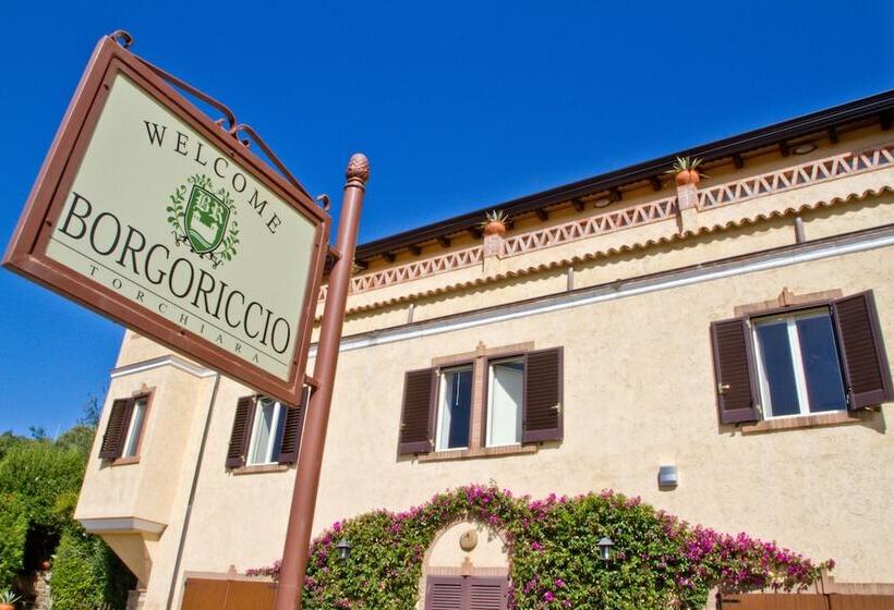 ホテル Borgo Riccio