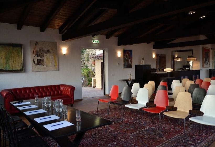 בית מלון כפרי Borgo Riccio