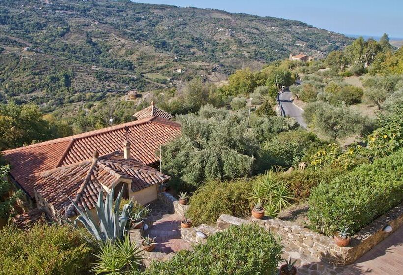 בית מלון כפרי Borgo Riccio