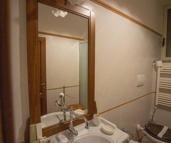 فندق Borgo Riccio