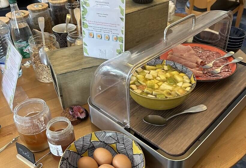 Brit Hotel & Spa Le Roc Au Chien