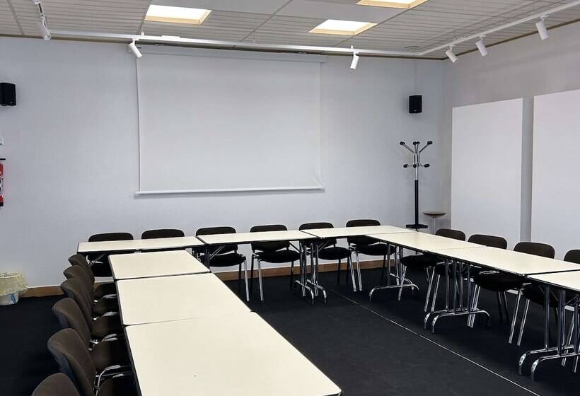 Brit Hotel & Spa Le Roc Au Chien