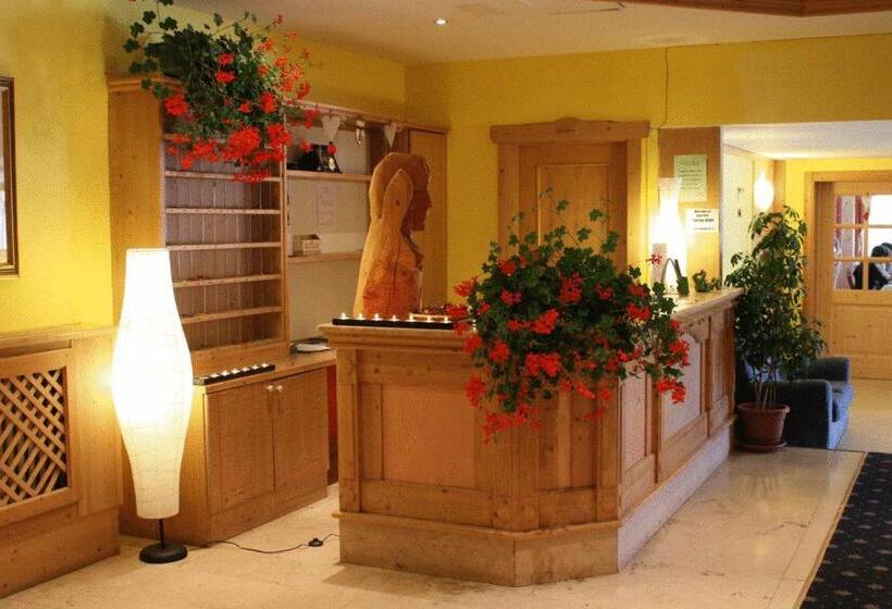 فندق Caminetto Mountain Resort