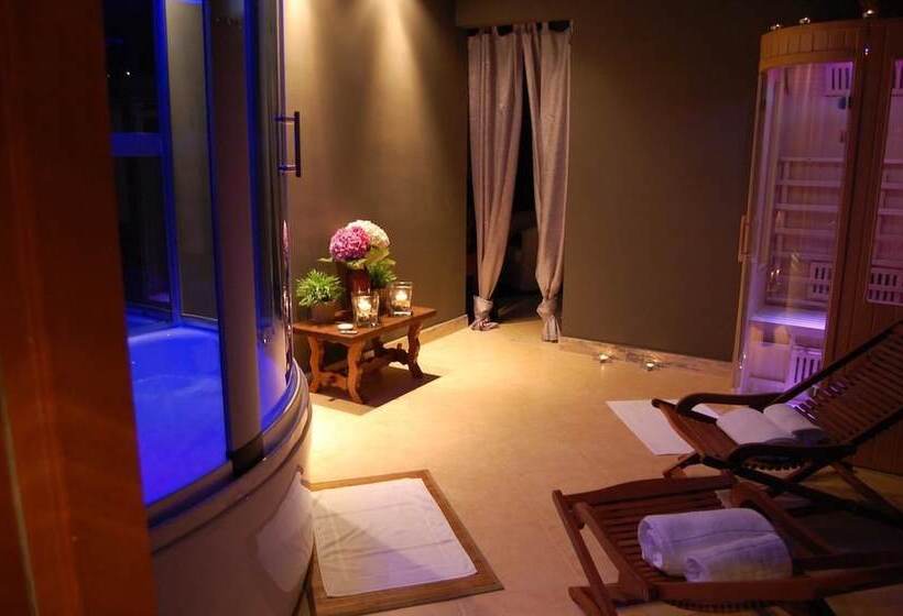 בית מלון כפרי Centrale