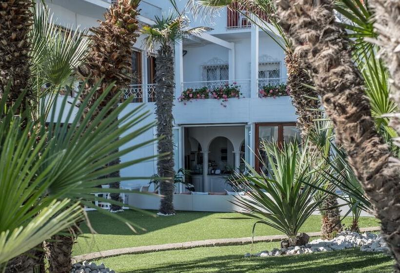 فندق Continental