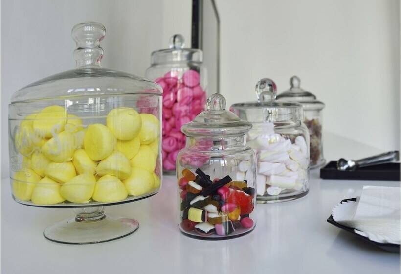 فندق Continental