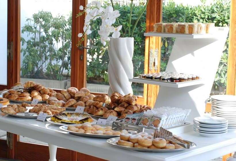 فندق Continental