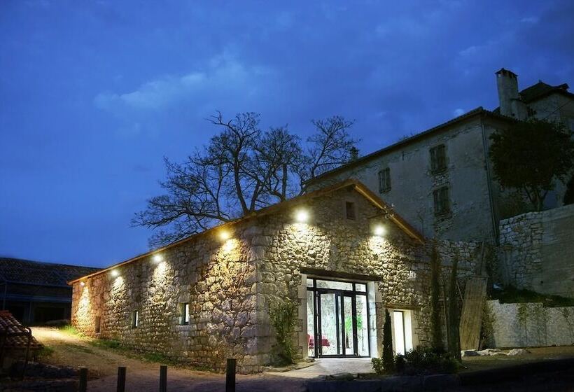 Отель Domaine Saint Esteve