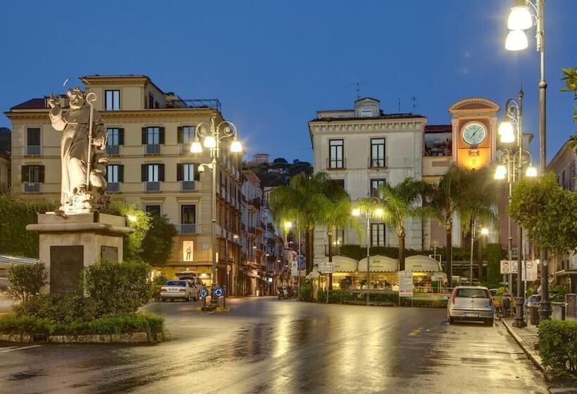 Отель Domus San Vincenzo