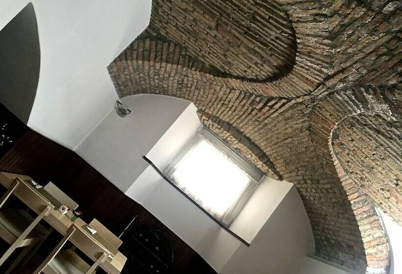 هتل Europa Varese