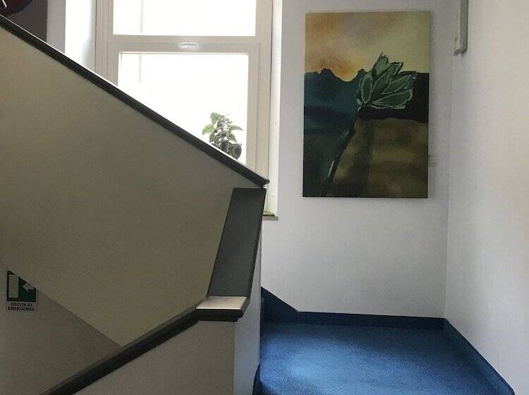 هتل Europa Varese