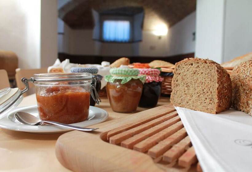 هتل Europa Varese