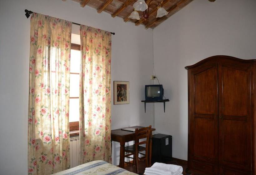 فندق Fattoria Il Santo