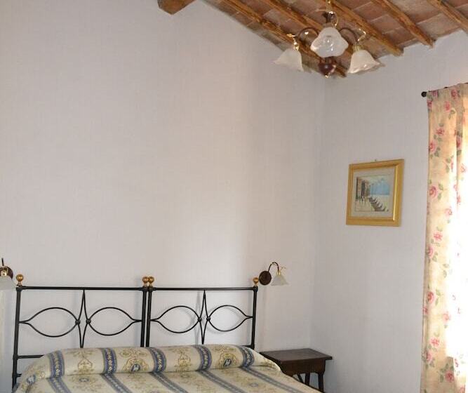 فندق Fattoria Il Santo