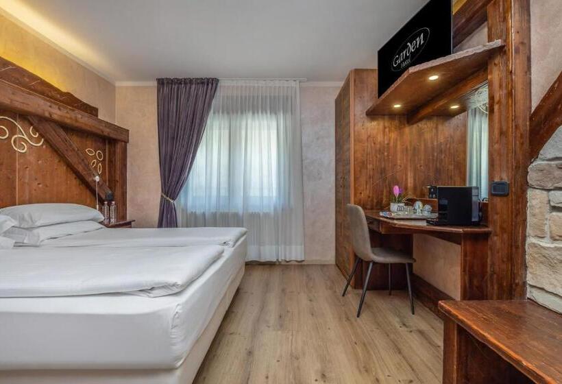 Garden Wellness Hotel S