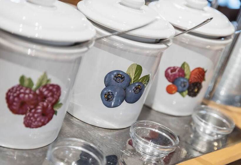 Garden Wellness Hotel S